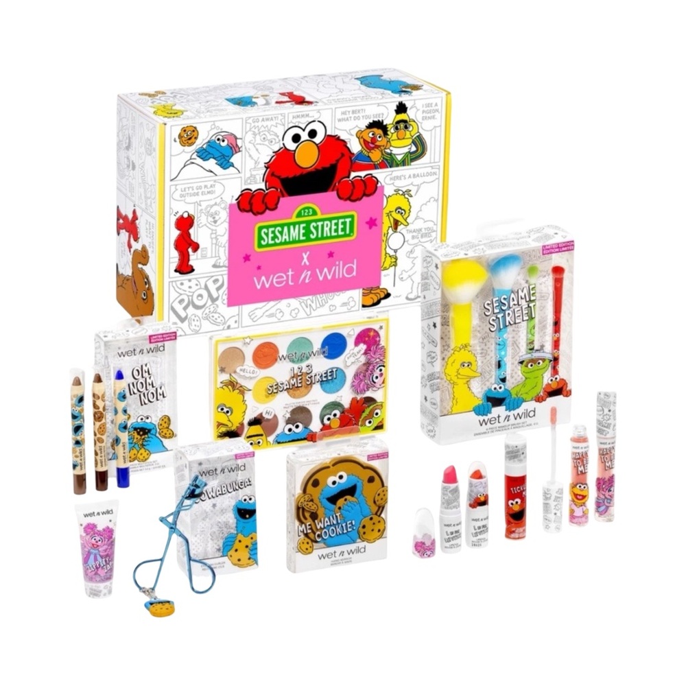 Wet n Wild Sesame Street Limit Ed Makeup Collection, PR Box + Bag + Sponge Set - Picture 2 of 16